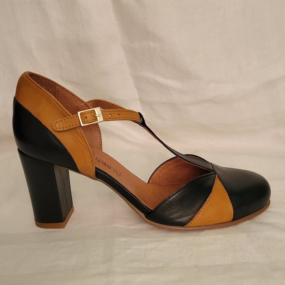 Brand New Retro Style Pumps